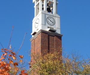 �նɴ�ѧ��Purdue University��
